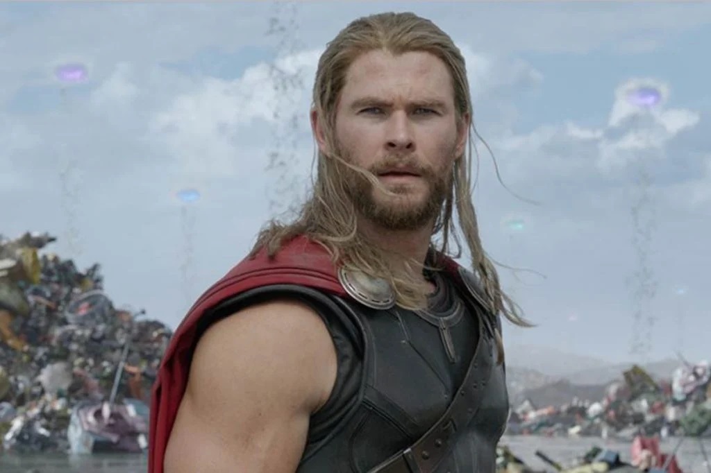 Thor  Chris Hemsworth diz que forma física não impressionou esposa
